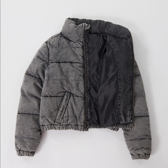 *SOLD* Garage Denim puffer jacket - Picture 4 of 5